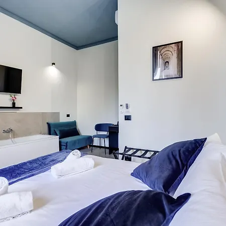 Vivilo Collection - Muggia 21 4*