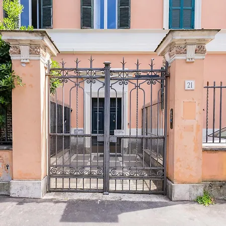 Vivilo Collection - Muggia 21 Rome